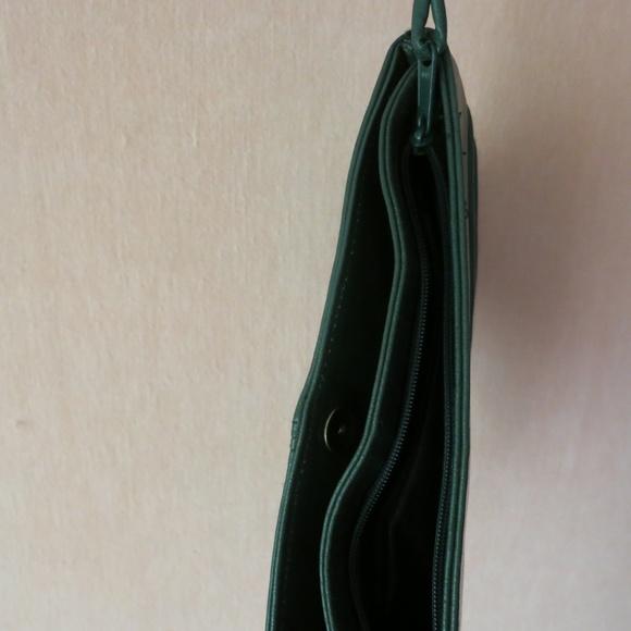 Vintage Emerald Leather Clutch - Picture 4 of 4